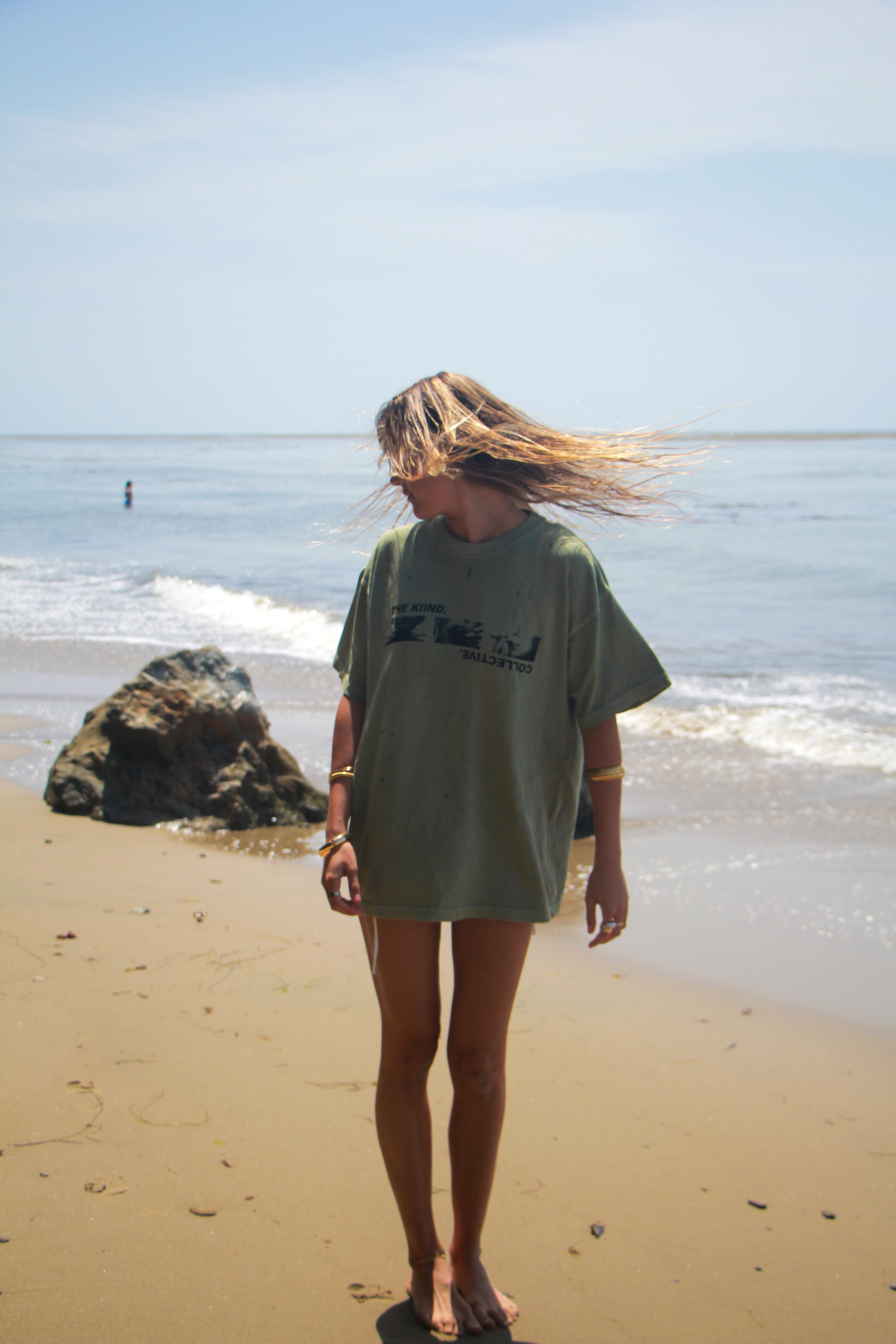 COLL. V1 — Sage — Beach